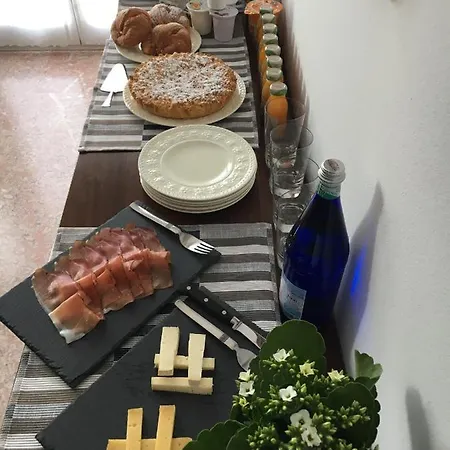 Armonia Bed & Breakfast 2*